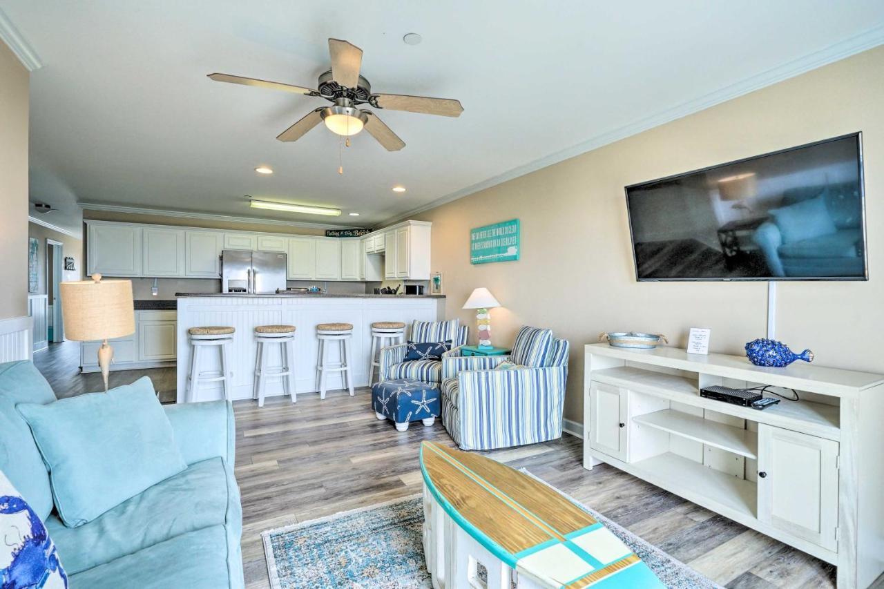 Ocean-View Oak Island Condo, 1 Block To Beach! Zewnętrze zdjęcie